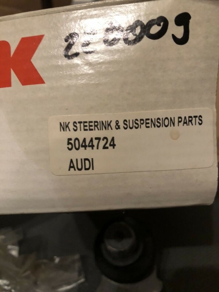 Traggelenk Audi A6 C4 Vorne Rechts NK 5044724